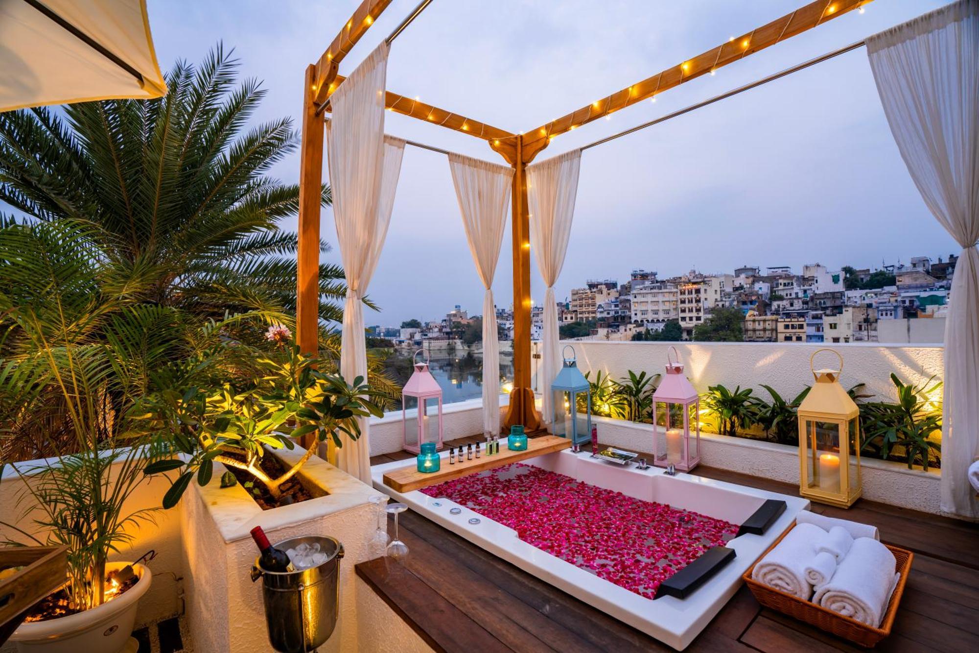Moustache Udaipur Verandah Ngoại thất bức ảnh